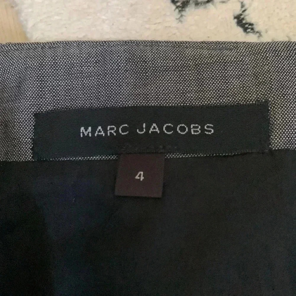 Authentic Marc Jacob’s, Classic Grey pencil skirt, worn once - Picture 2 of 3